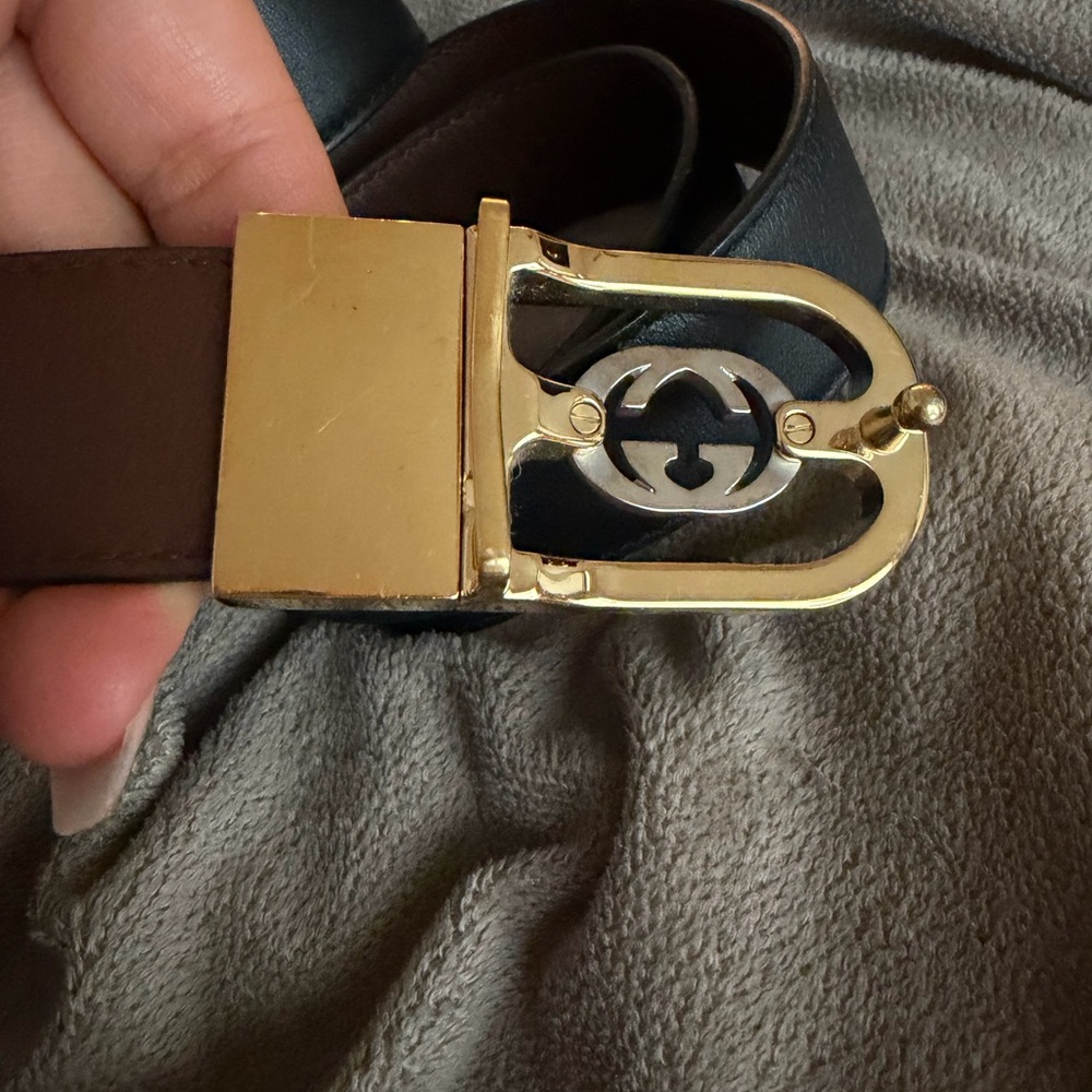 Gucci Black/Brown Leather Reversible Belt with Gold Hardware - Picture 6 of 10